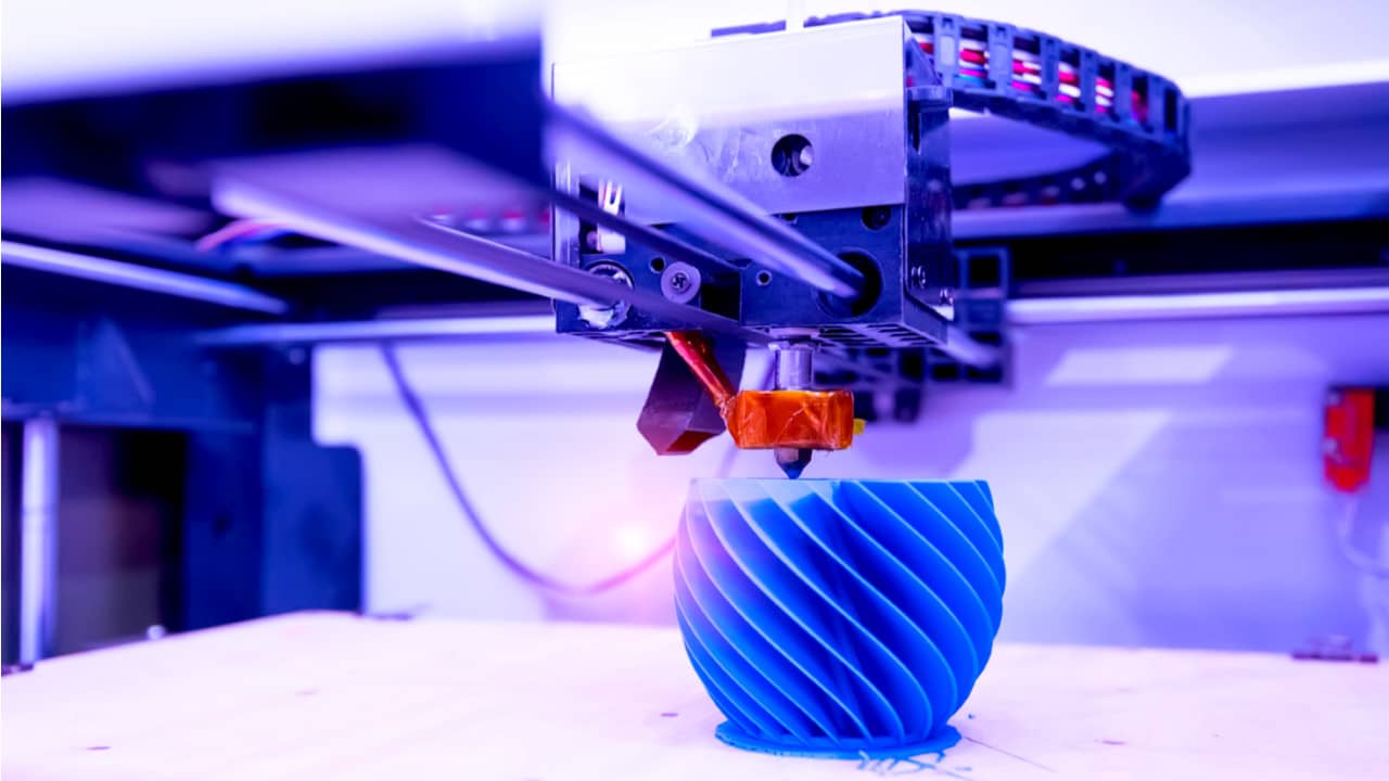 Faut-il acheter une imprimante 3D ou passer par un service ?