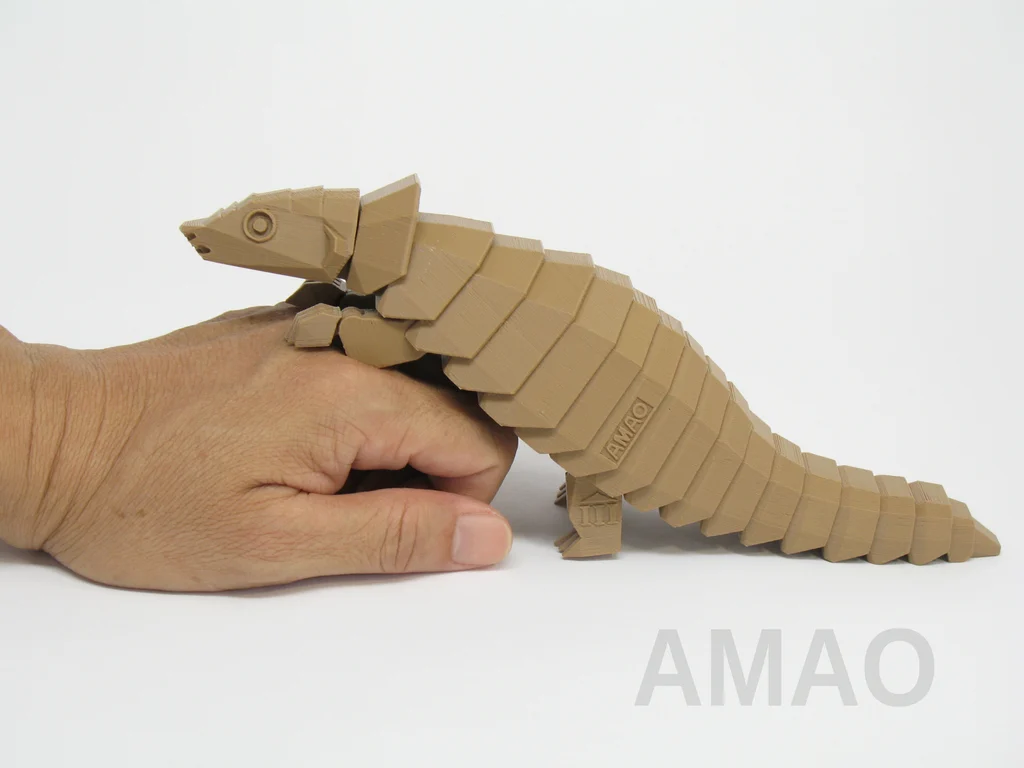 Pangolin articulé imprimé en 3D